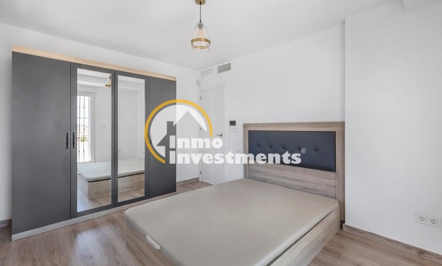 Bestaande bouw - Villa - Torrevieja - Aguas Nuevas