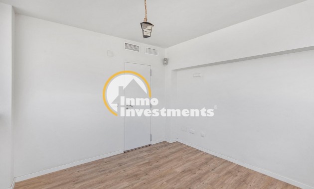 Bestaande bouw - Villa - Torrevieja - Aguas Nuevas