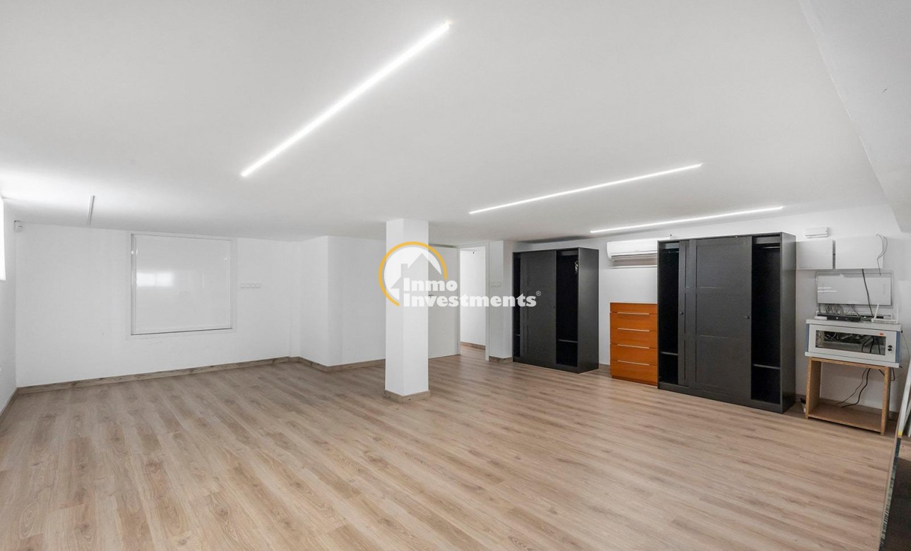 Bestaande bouw - Villa - Torrevieja - Aguas Nuevas