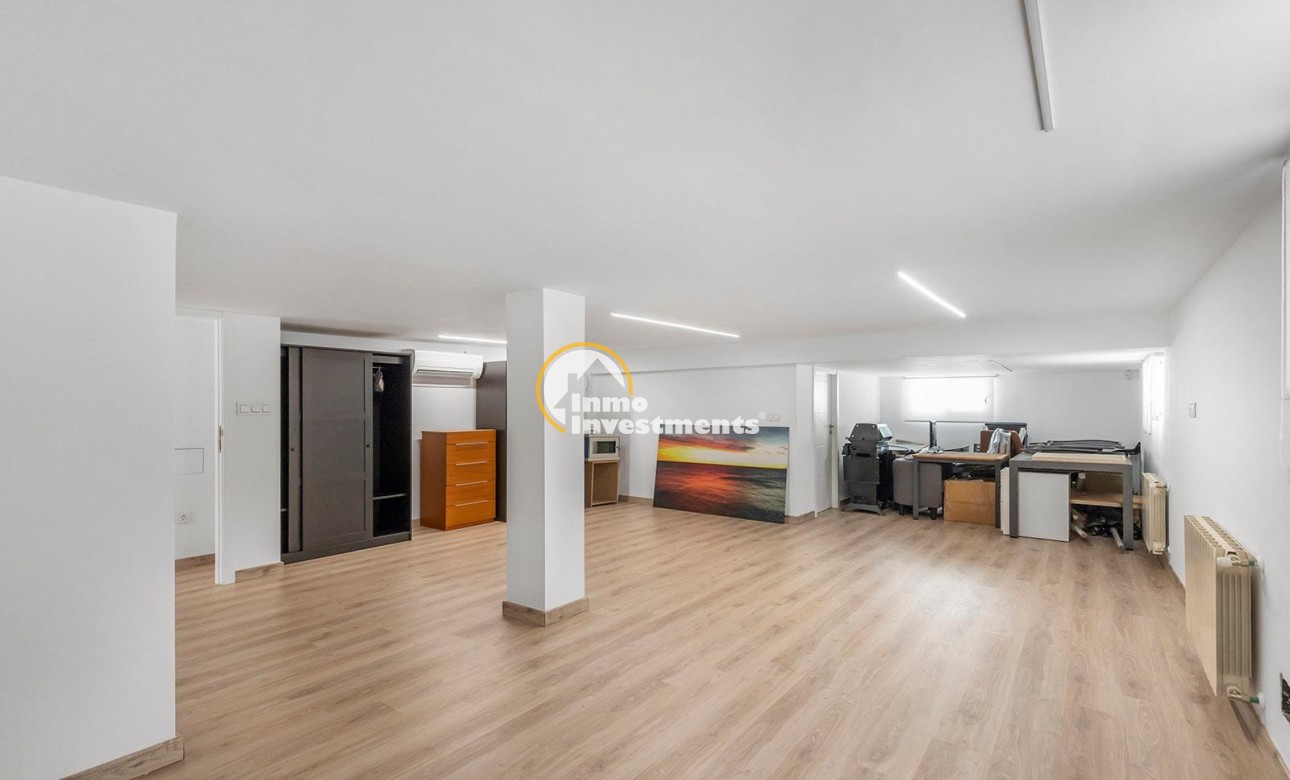 Bestaande bouw - Villa - Torrevieja - Aguas Nuevas