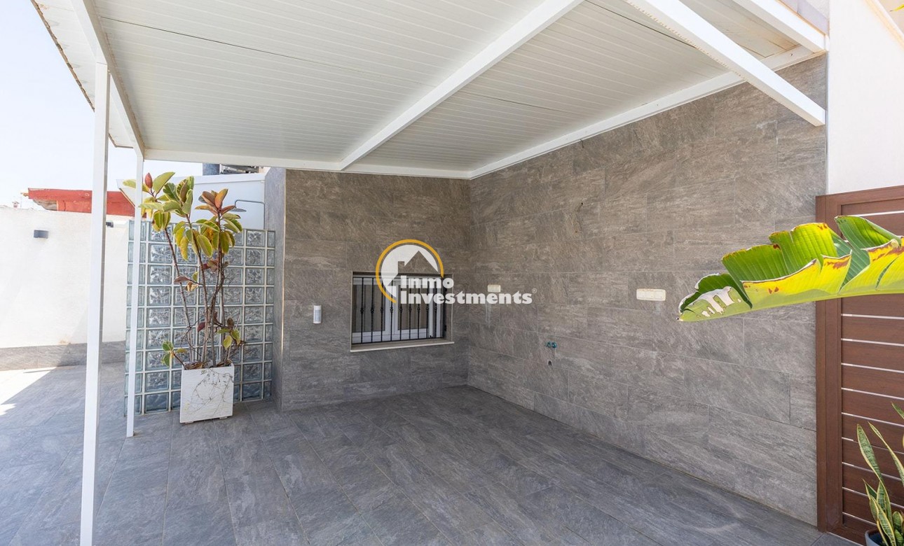 Bestaande bouw - Villa - Torrevieja - Aguas Nuevas
