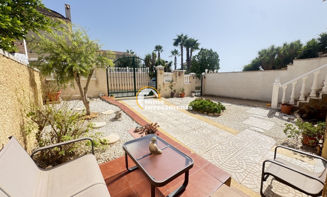 Resale - Villa - Villamartin - El Galan