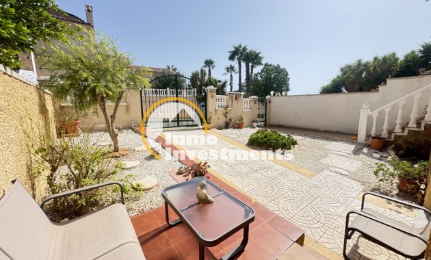 Resale - Villa - Villamartin - El Galan