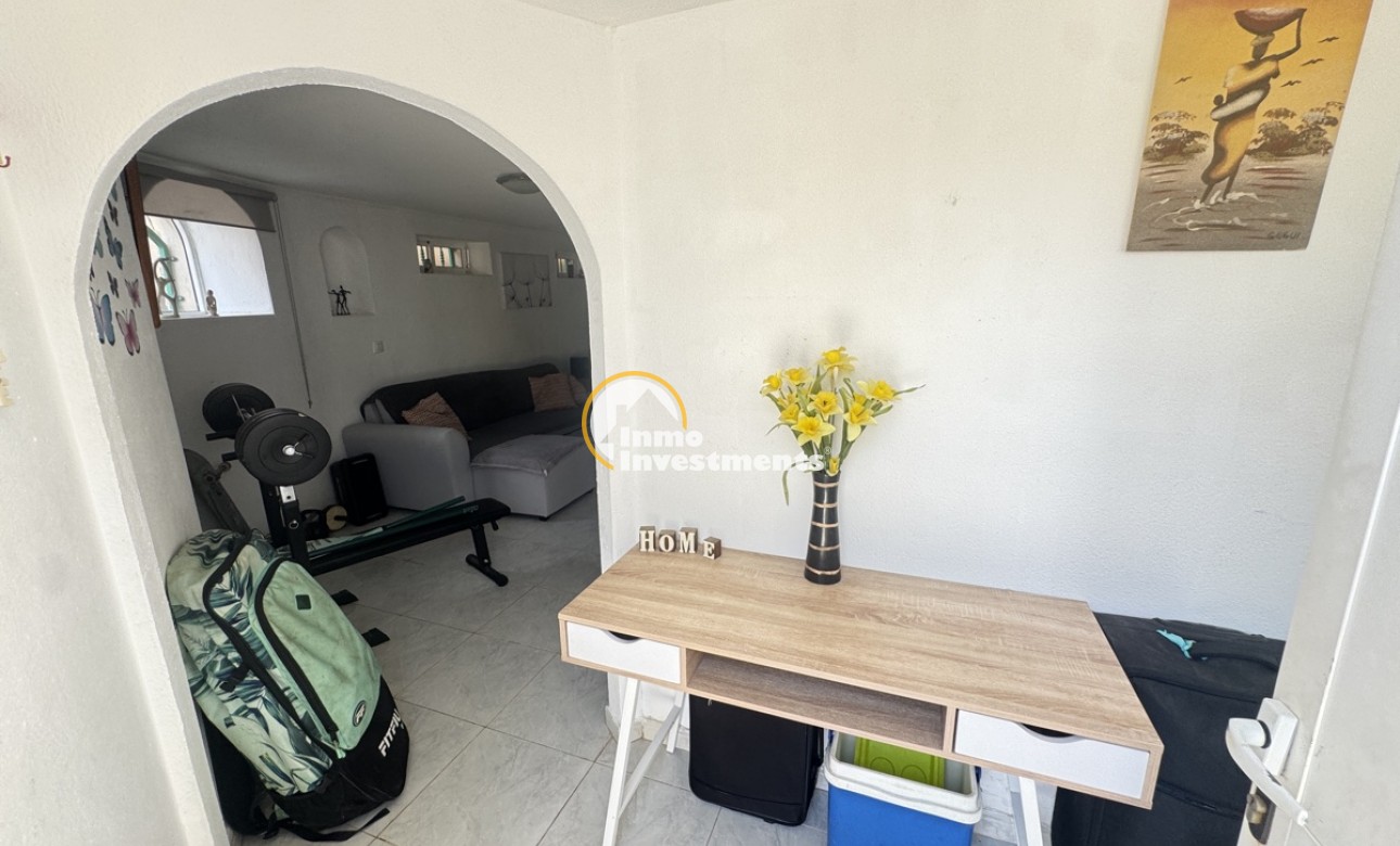 Resale - Villa - Villamartin - El Galan