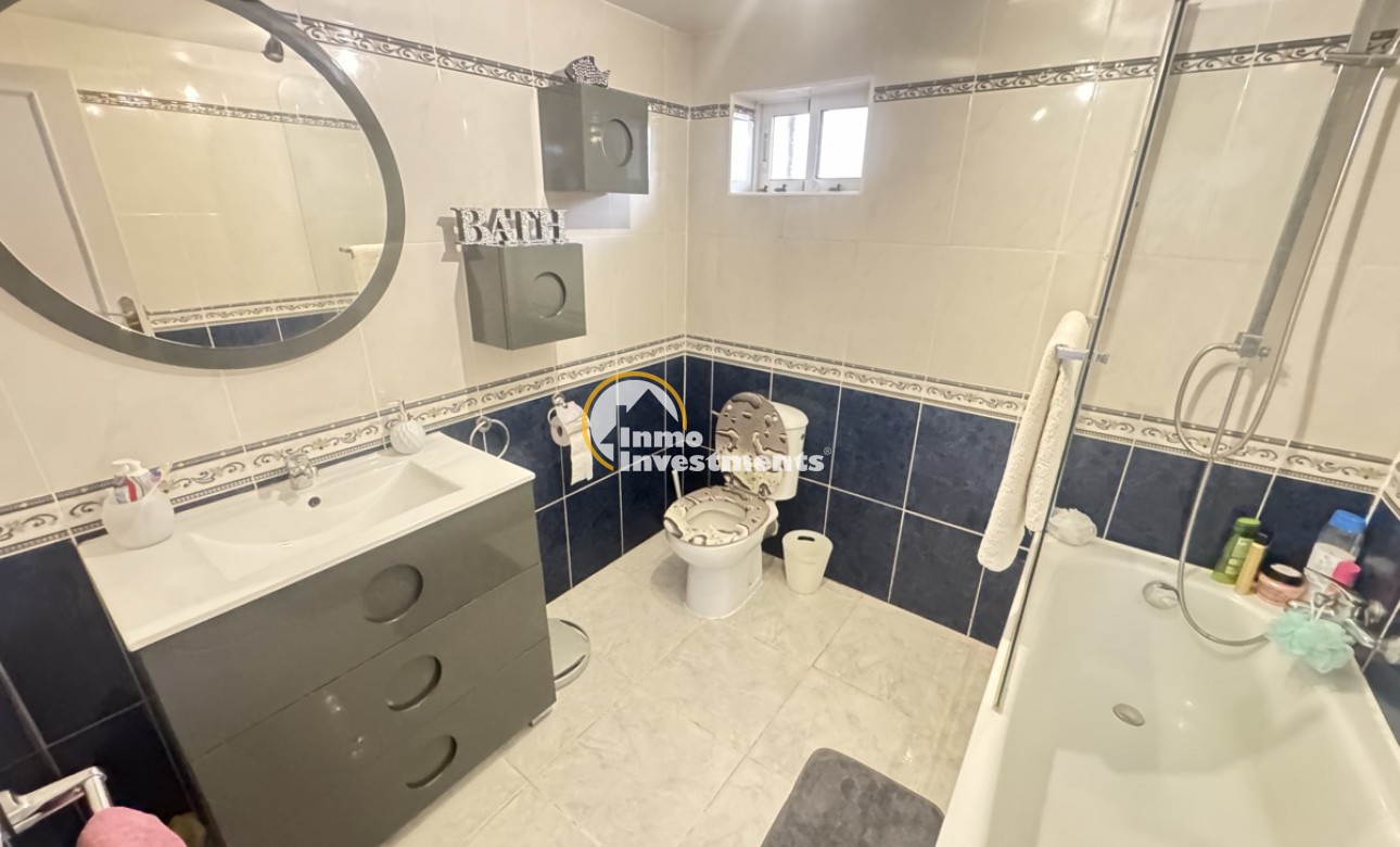 Resale - Villa - Villamartin - El Galan