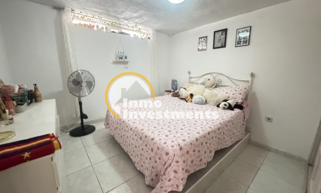 Resale - Villa - Villamartin - El Galan