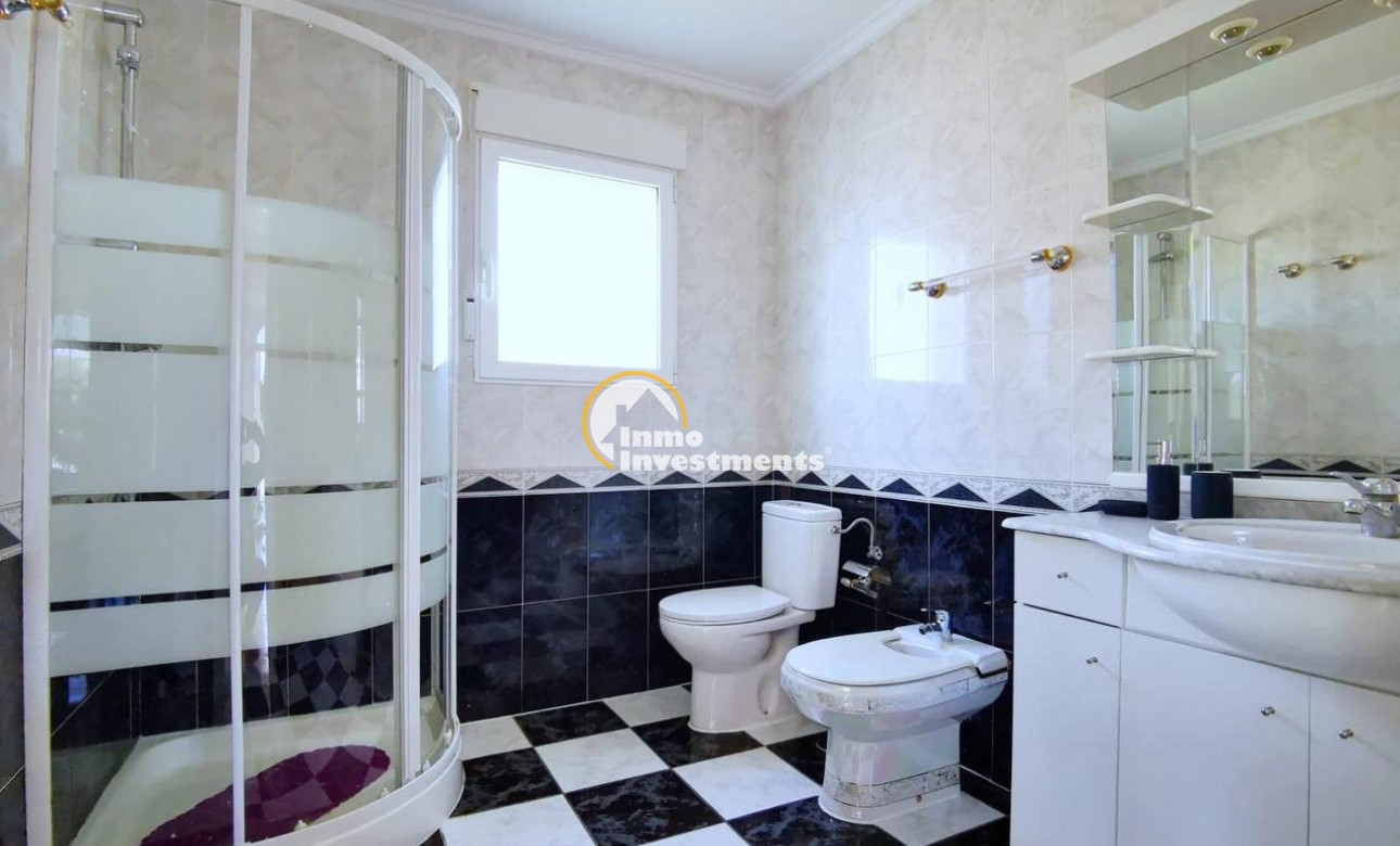 Till salu - Villa - Los Altos