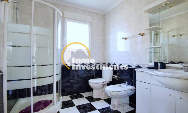 Till salu - Villa - Los Altos