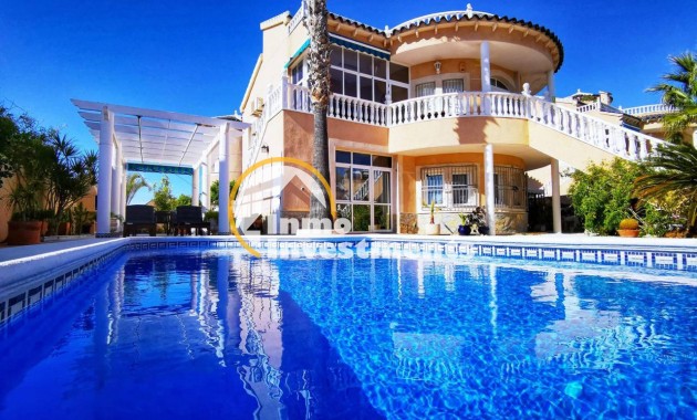 Till salu - Villa - Los Altos