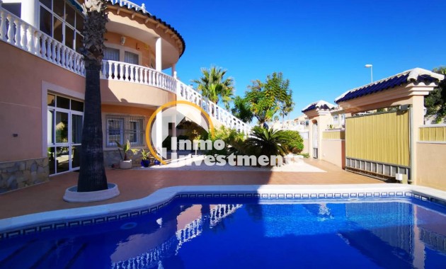 Till salu - Villa - Los Altos