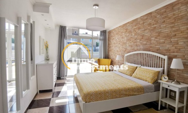 Till salu - Villa - Los Altos