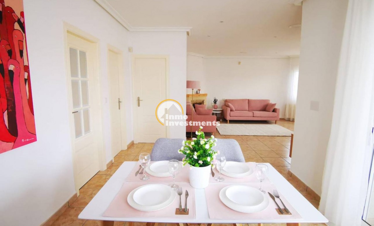 Till salu - Villa - Los Altos