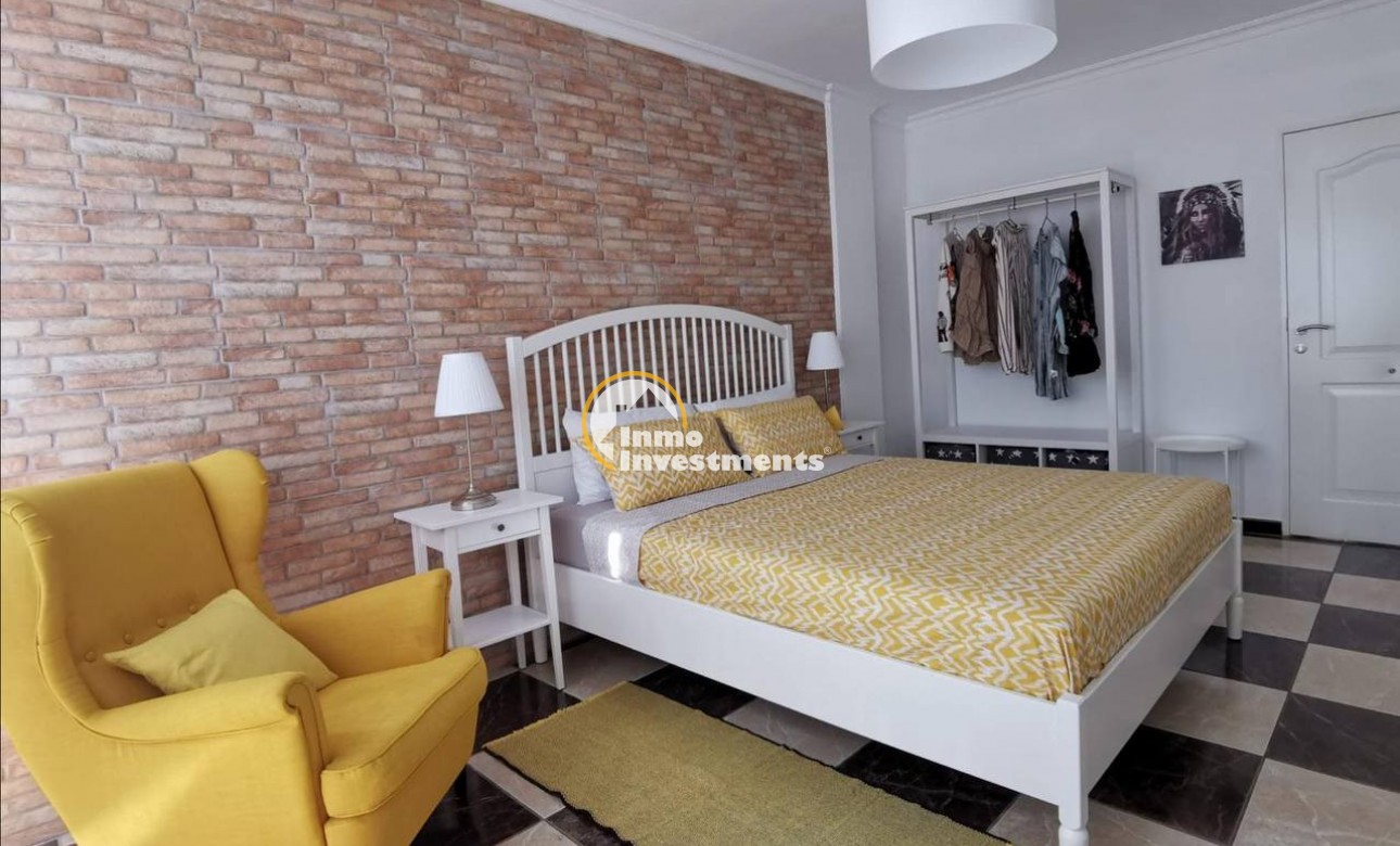 Till salu - Villa - Los Altos