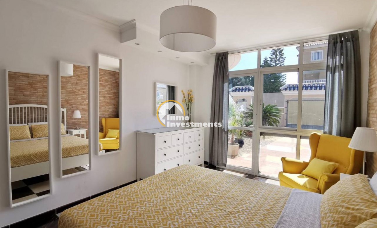 Till salu - Villa - Los Altos