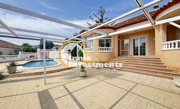 Resale - Villa - San Miguel de Salinas - Torrestrella