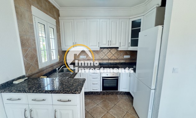 Resale - Villa - San Miguel de Salinas - Torrestrella