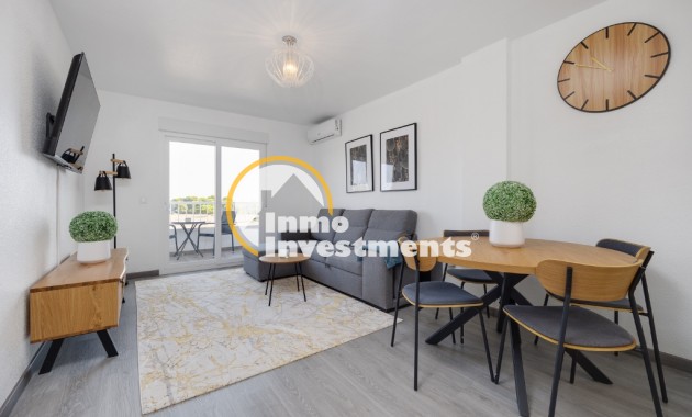 Gebrauchtimmobilien - Apartment - Punta Prima - Strandseite