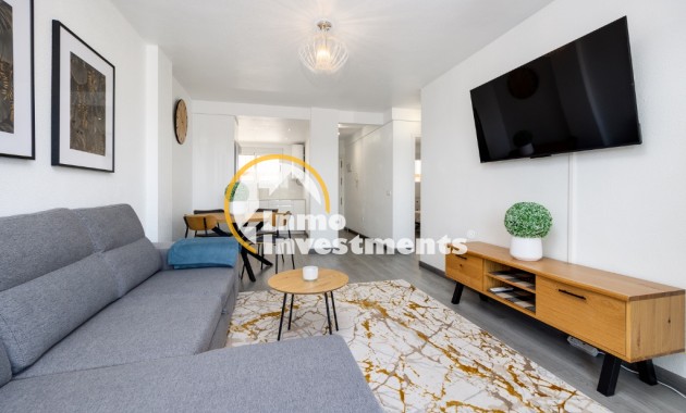 Gebrauchtimmobilien - Apartment - Punta Prima - Strandseite