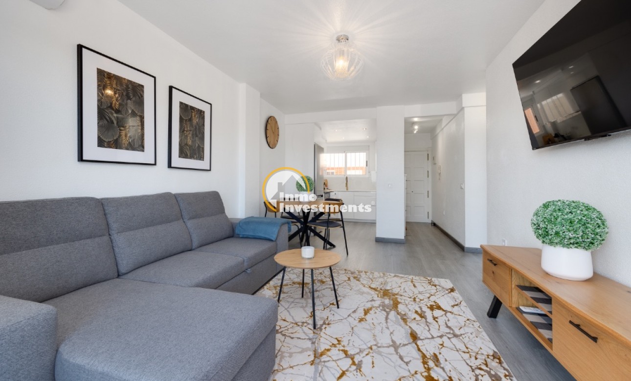 Gebrauchtimmobilien - Apartment - Punta Prima - Strandseite