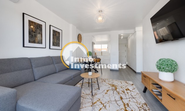 Gebrauchtimmobilien - Apartment - Punta Prima - Strandseite