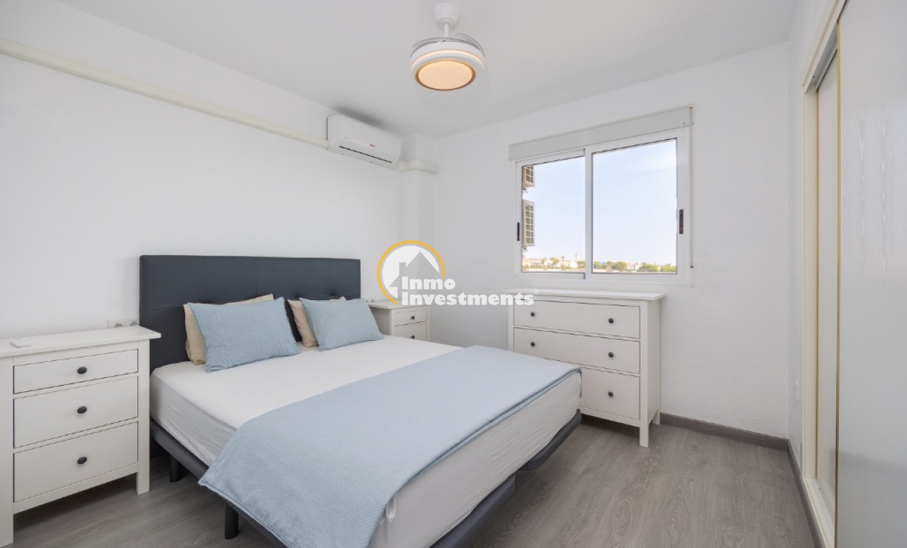 Gebrauchtimmobilien - Apartment - Punta Prima - Strandseite