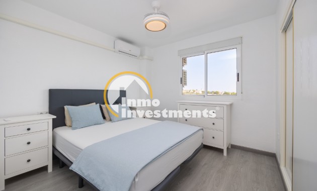 Gebrauchtimmobilien - Apartment - Punta Prima - Strandseite