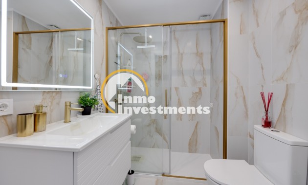 Gebrauchtimmobilien - Apartment - Punta Prima - Strandseite