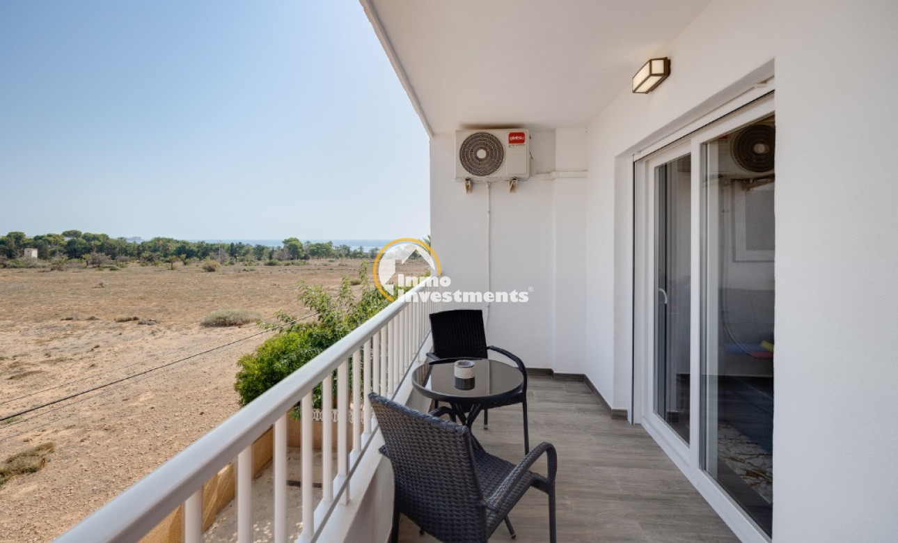 Gebrauchtimmobilien - Apartment - Punta Prima - Strandseite