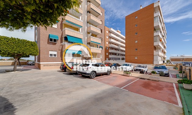 Gebrauchtimmobilien - Apartment - Punta Prima - Strandseite