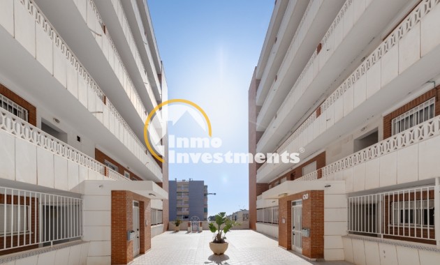 Gebrauchtimmobilien - Apartment - Punta Prima - Strandseite