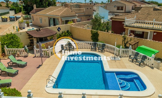 Gebrauchtimmobilien - Villa - Torrevieja - La Siesta