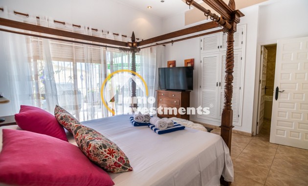 Gebrauchtimmobilien - Villa - Torrevieja - La Siesta