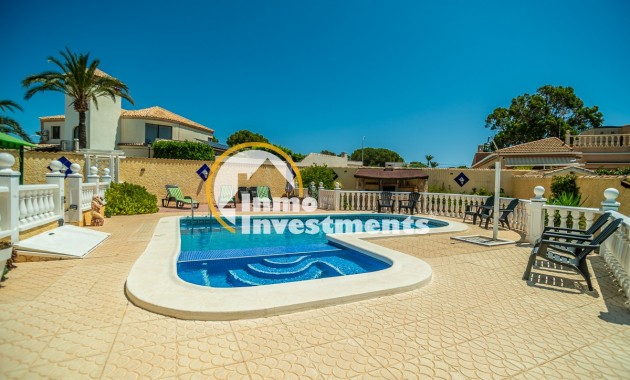 Gebrauchtimmobilien - Villa - Torrevieja - La Siesta