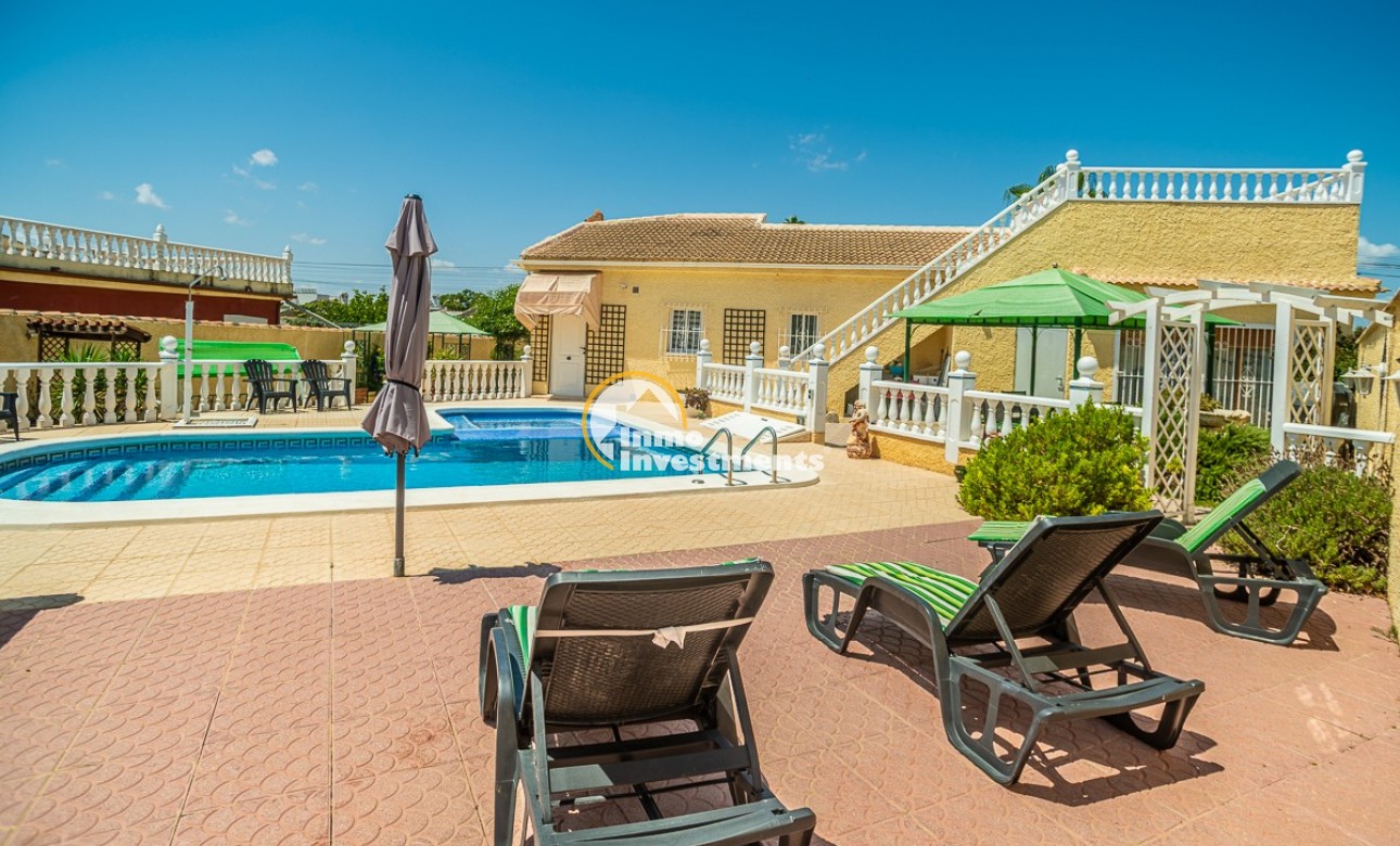 Gebrauchtimmobilien - Villa - Torrevieja - La Siesta