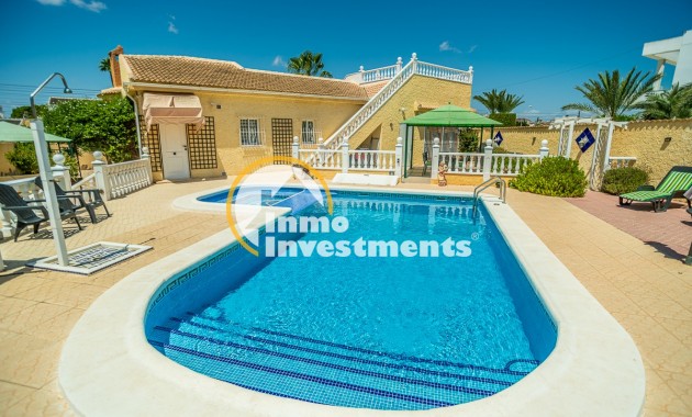 Gebrauchtimmobilien - Villa - Torrevieja - La Siesta