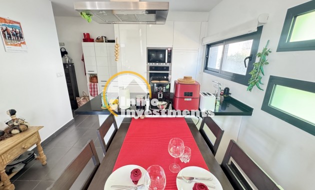 Reventa - Chalet independiente - Villamartin - Las Filipinas