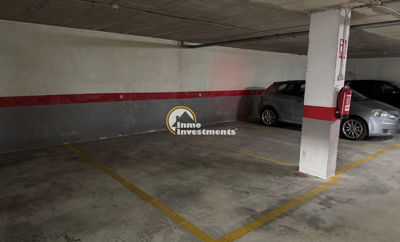 Resale - Garage - Torrevieja - Centro