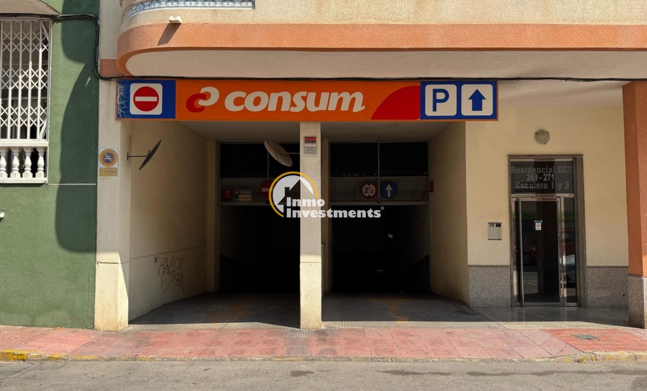 Resale - Garage - Torrevieja - Centro