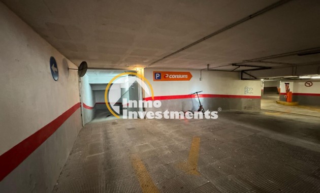 Resale - Garage - Torrevieja - Centro