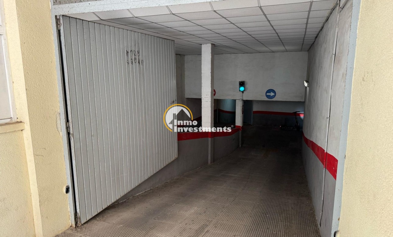 Resale - Garage - Torrevieja - Centro