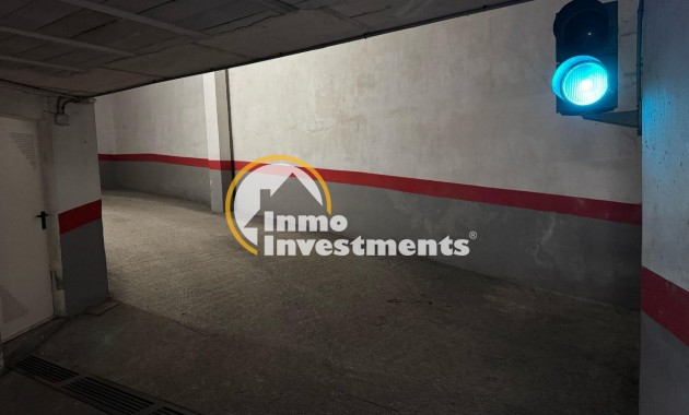 Resale - Garage - Torrevieja - Centro