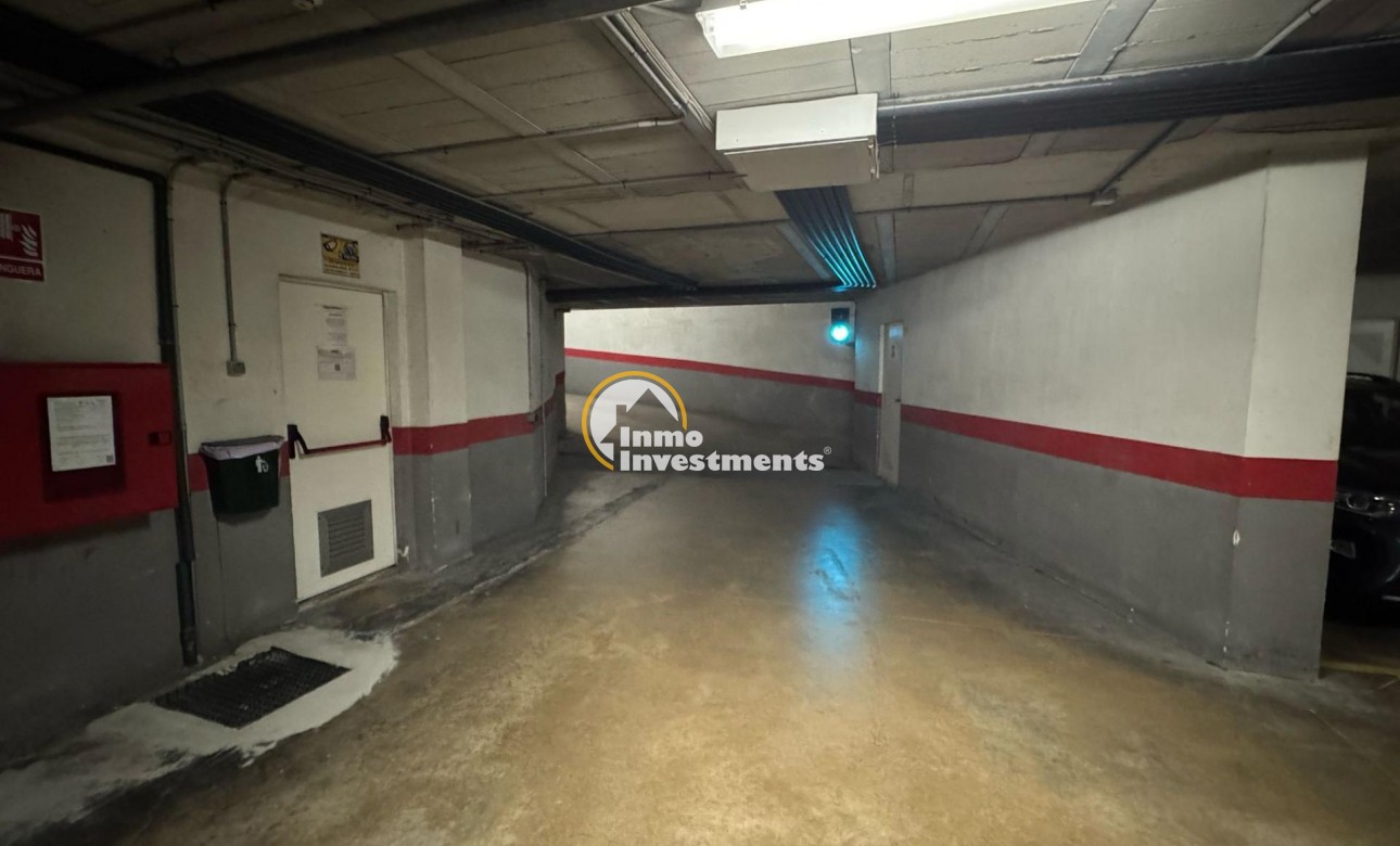 Resale - Garage - Torrevieja - Centro