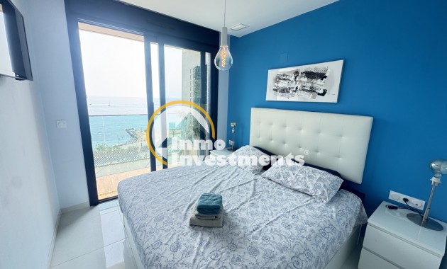 Gebrauchtimmobilien - Apartment - Punta Prima - Strandseite