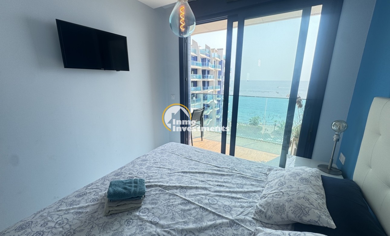 Gebrauchtimmobilien - Apartment - Punta Prima - Strandseite