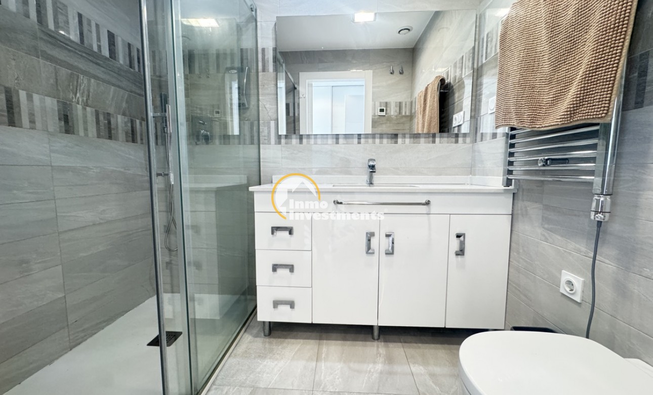 Gebrauchtimmobilien - Apartment - Punta Prima - Strandseite