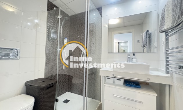 Gebrauchtimmobilien - Apartment - Punta Prima - Strandseite