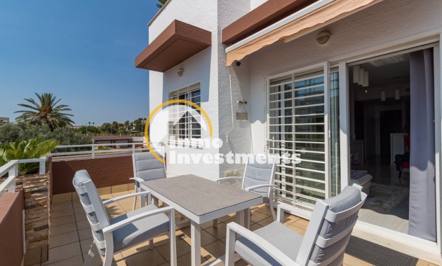 Resale - Penthouse - Punta Prima