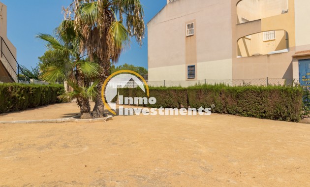 Resale - Apartment - Torrevieja - La Siesta