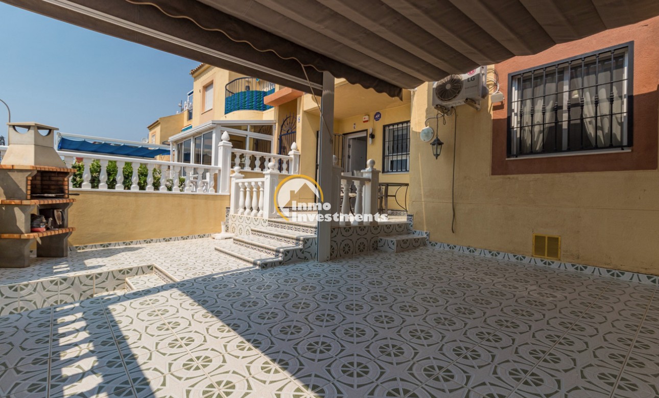 Resale - Apartment - Torrevieja - La Siesta