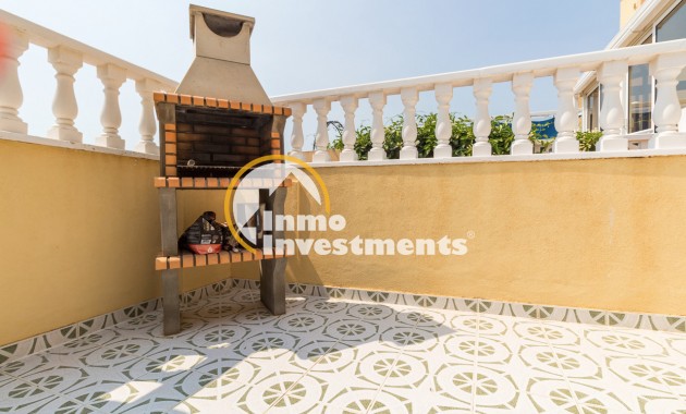 Resale - Apartment - Torrevieja - La Siesta
